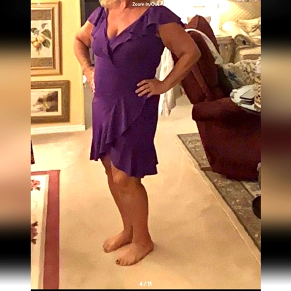 Purple Sexy Dress Low Cut Size 12/14 Summer Ready Flattering Fit - Picture 1 of 8
